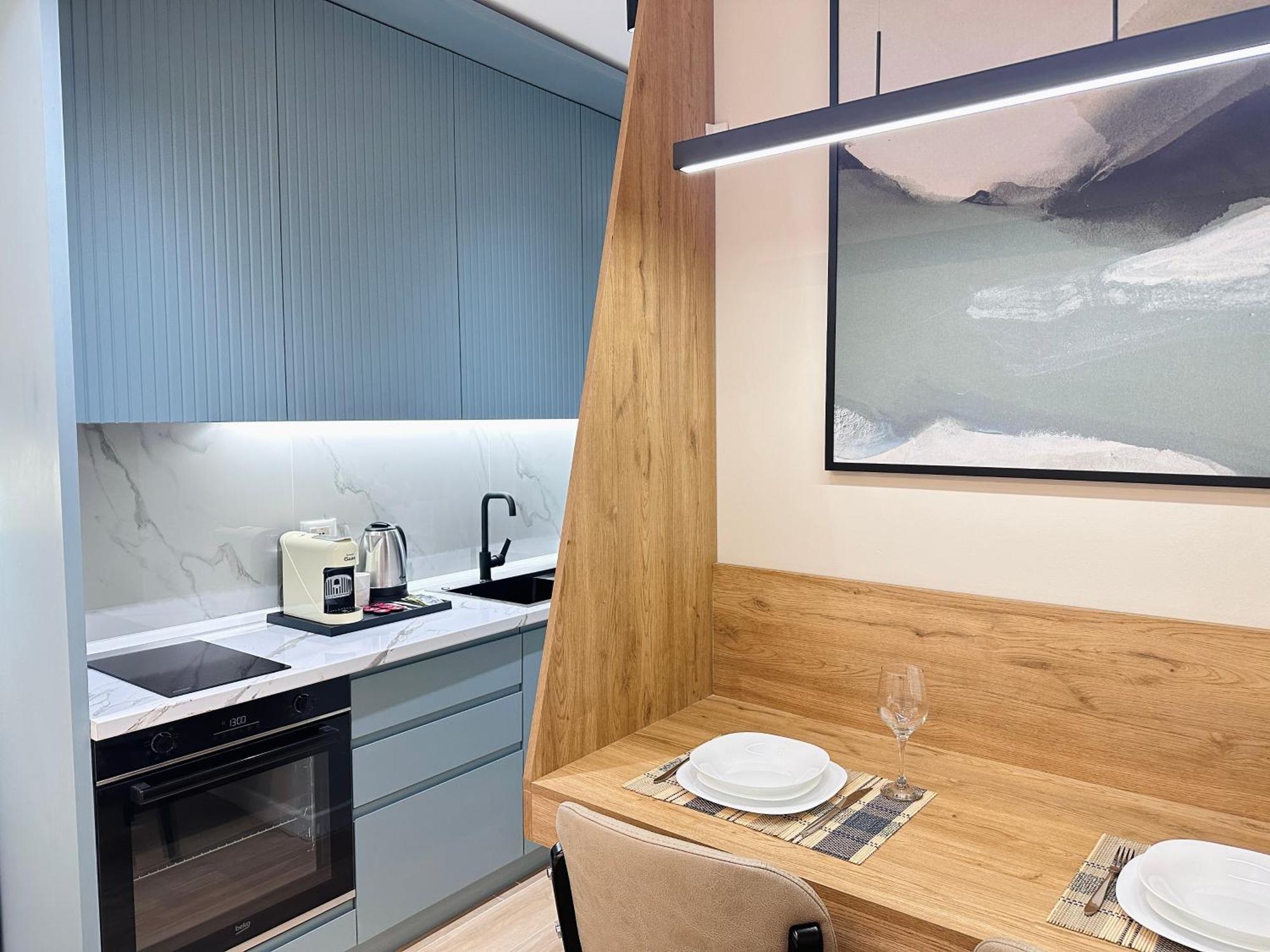 Luxurious Studio-Apartment ドゥラス エクステリア 写真